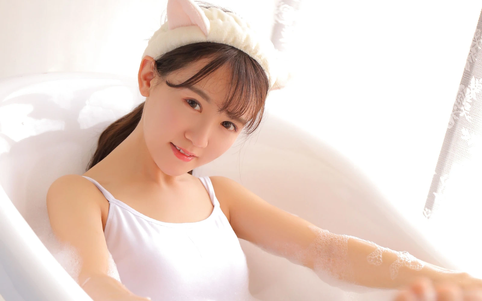 回眸已半夏