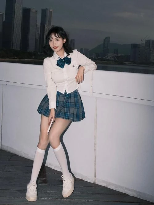 俞嵬