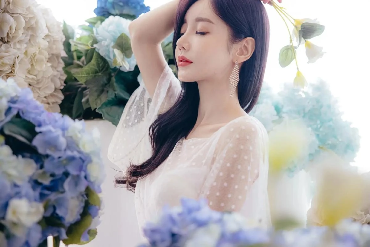 潮染雾外