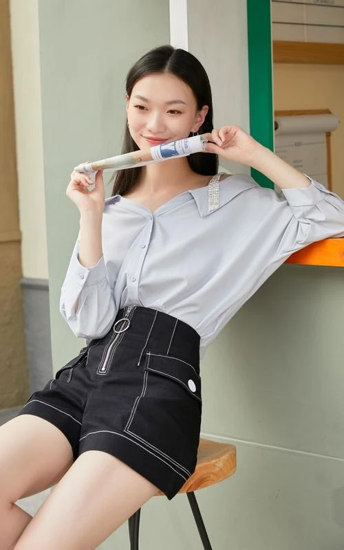 绝代双骄梁朝伟版粤语-绝代双骄梁朝伟版粤语在哪看正版啊，网上都说这版豆瓣评分超高是真的吗