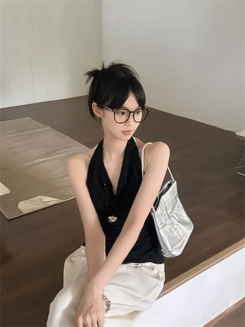 欲馋