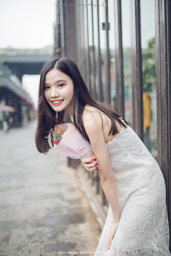 茶梨ye