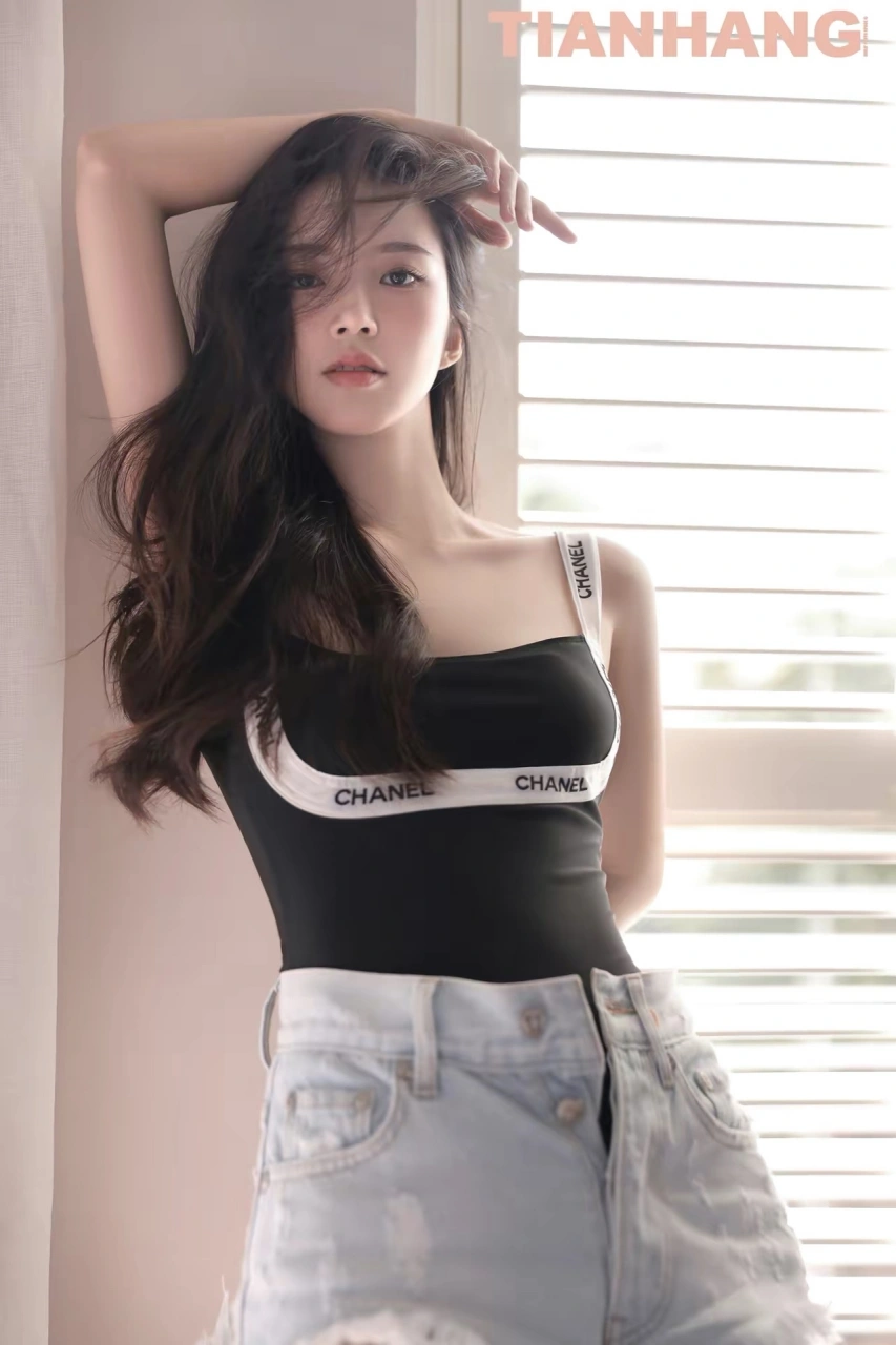 飞蛾的纠葛