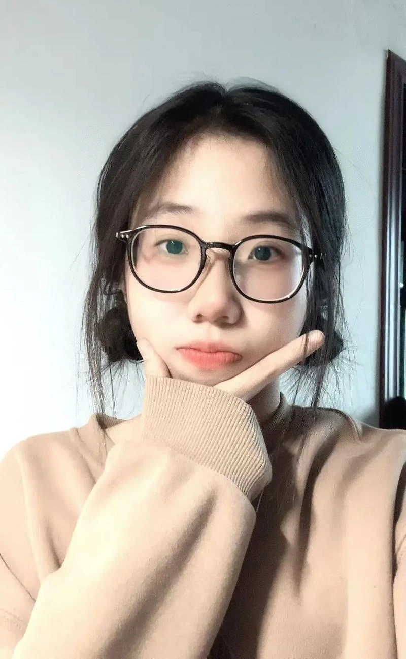 馆姐