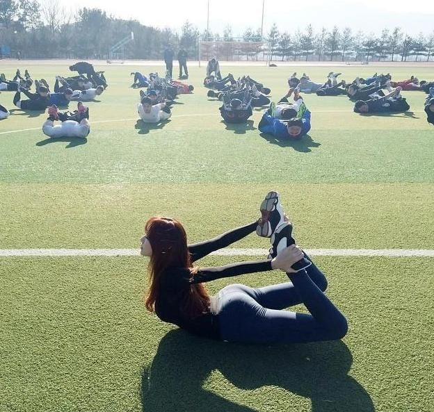 绊倒铁盒